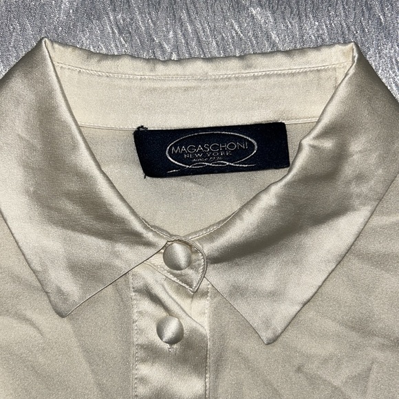 MAGASCHONI 100 % silk. - Picture 10 of 14